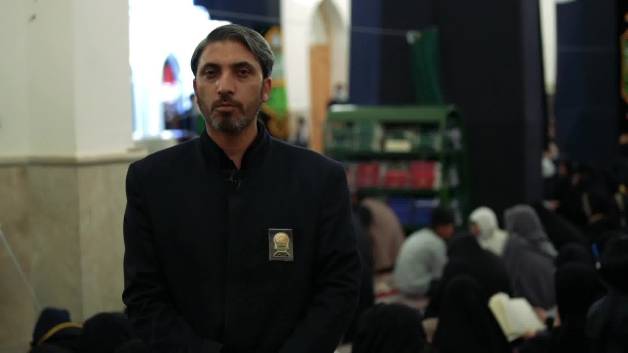 مراسم احیای شب های قدر ویژه زائران غیر ایرانی حرم مطهر رضوی